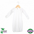 The Laughing Giraffe   Long Sleeve Poly Cotton Bany Gown With Mittens